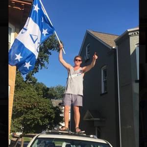 Meet your Posher, Aron